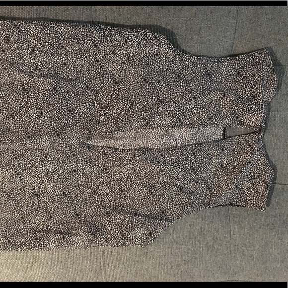 Lululemon open back top - Picture 2 of 4